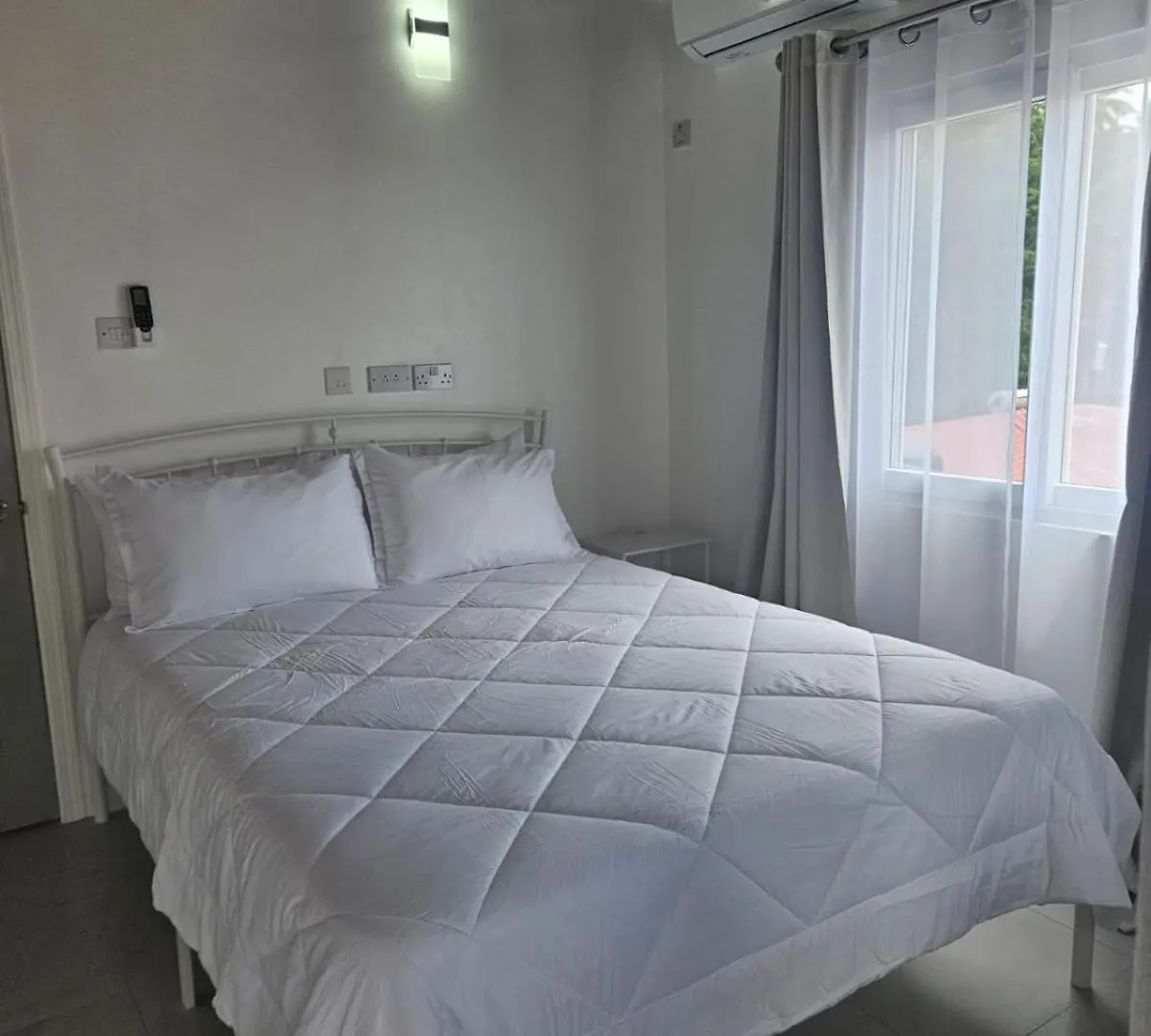 Agape Suites-Room 5-2Nd Floor Soufriere Apartment